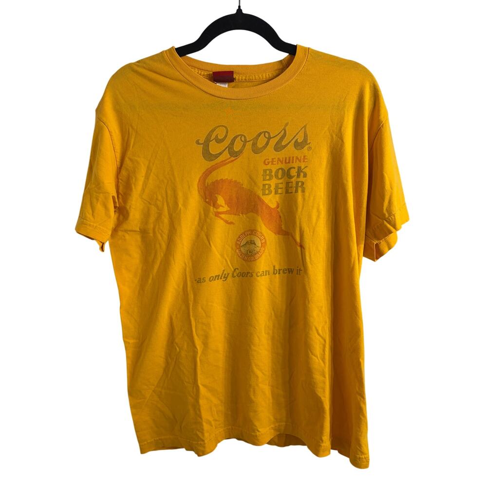 Coors Genuine Bock Beer T-shirt Made in USA L Yellow Buffalo Graphic Vintage